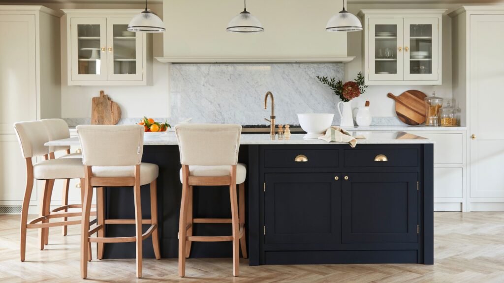 5 Kitchen Island Design Mistakes You Need to Avoid